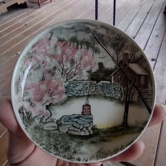 Johnson Bros Friendly Village Butter Pat - Picture 3 of 4